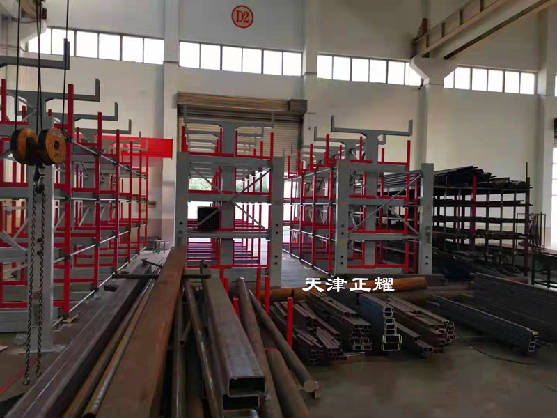 江蘇泰州鋼管貨架 伸縮懸臂貨架 型材擺放架 銅排貨架