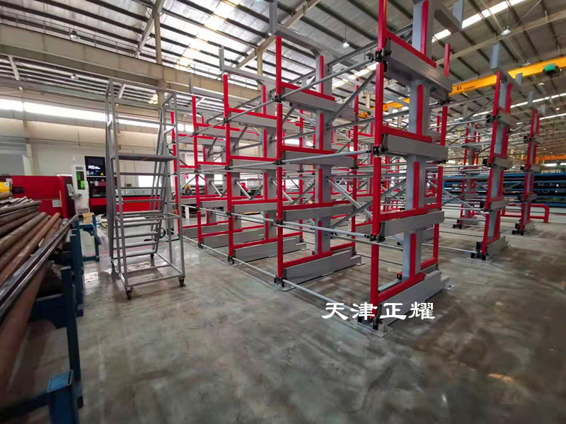 江西南昌型材存放節省空間擺放種類多伸縮懸臂式型材貨架