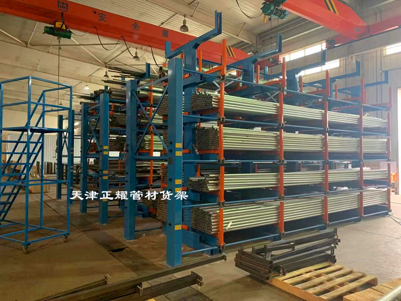 重慶九龍坡管材貨架圖片 重型伸縮懸臂式結構 吊車取貨
