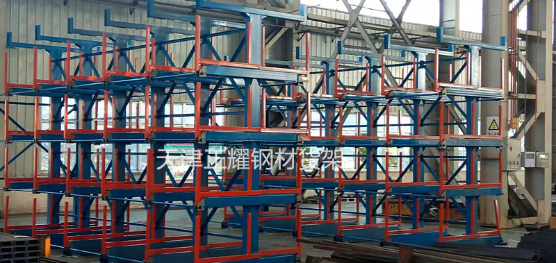 钢材堆放地面占地大的解决方案伸缩悬臂式钢材货架