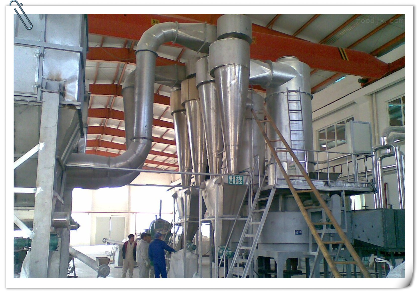 大型震動(dòng)流化床干燥機(jī)|烘干機(jī)