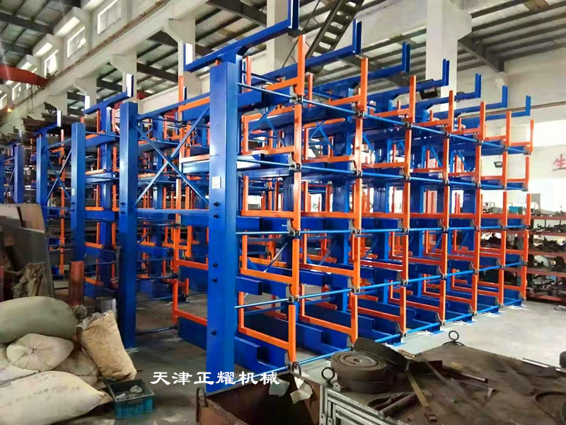 伸缩式悬臂货架案例规范化管理钢材型材钢材车间