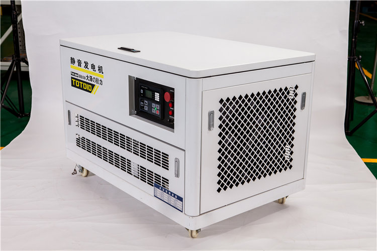 投標授權12kw靜音汽油發電機