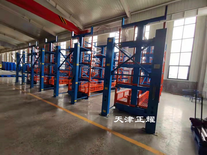 江西贛州伸縮式懸臂貨架省空間整齊吊車存取方便