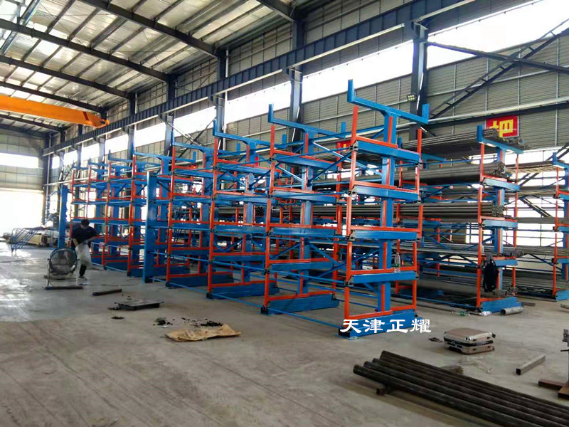 山東東營(yíng)伸縮式懸臂貨架如何存放管材節(jié)省空間擺放整齊