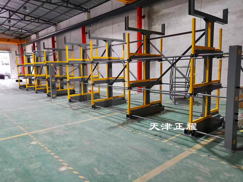 伸縮式懸臂貨架可以存放長軸管道管件短料不規(guī)則配件