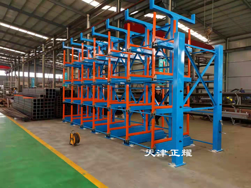 四川雅安伸縮式懸臂貨架分類擺放管材槽鋼角鐵棒料型材