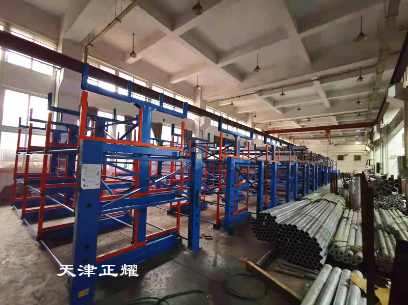 四川雅安伸縮式懸臂貨架分類擺放管材槽鋼角鐵棒料型材