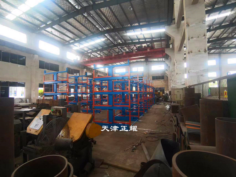鋼材如何存放節(jié)省空間提高存儲(chǔ)量可伸縮式懸臂貨架