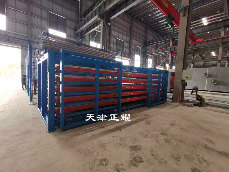 鋼板貨架抽屜式結(jié)構(gòu)使用吊車存取方便快捷節(jié)省空間