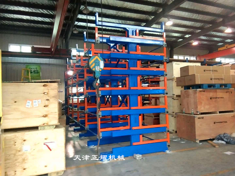 河南鄭州鋼材貨架 銅排伸縮式懸臂貨架 鋼管存放架