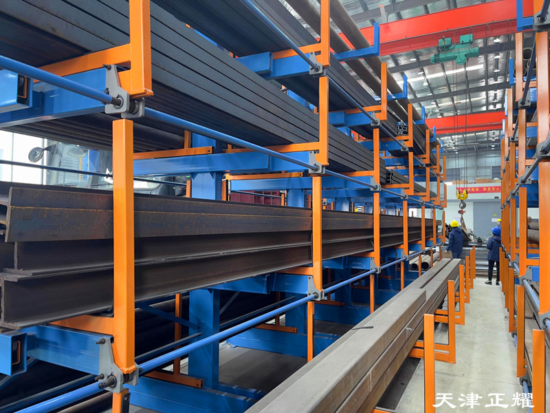型鋼角鐵工字鋼扁料鋼管存儲(chǔ)新案例伸縮式懸臂貨架