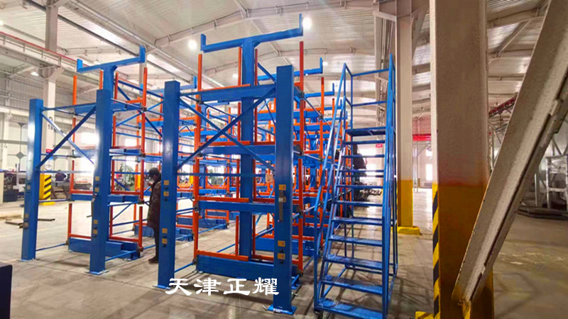 新疆伸縮懸臂貨架存放圓鋼鋼管鋁型材型鋼角鐵銅排