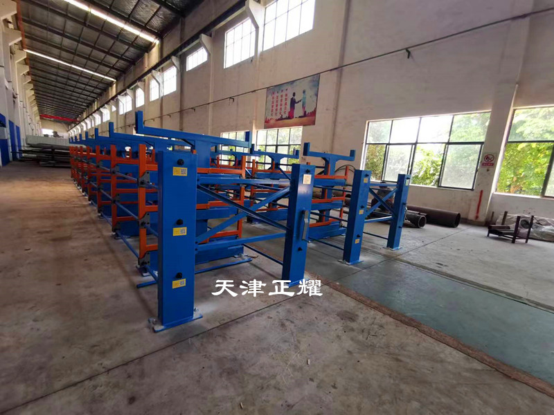 湖北咸寧伸縮式懸臂貨架存放長料省空間存儲量高