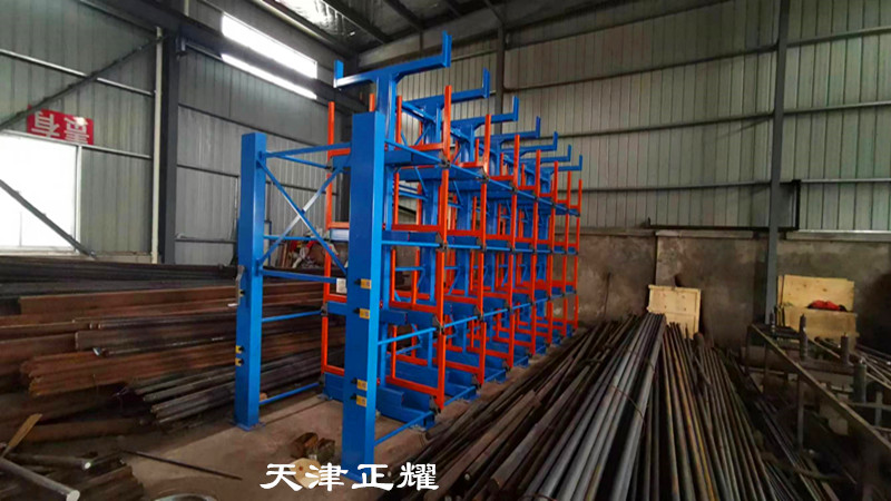 鋼材車(chē)間立體存放省空間擺放種類多整齊存取方便好操作