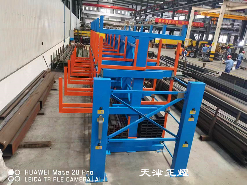 伸縮式懸臂貨架多層立體存放方管型鋼角鐵槽鋼軸