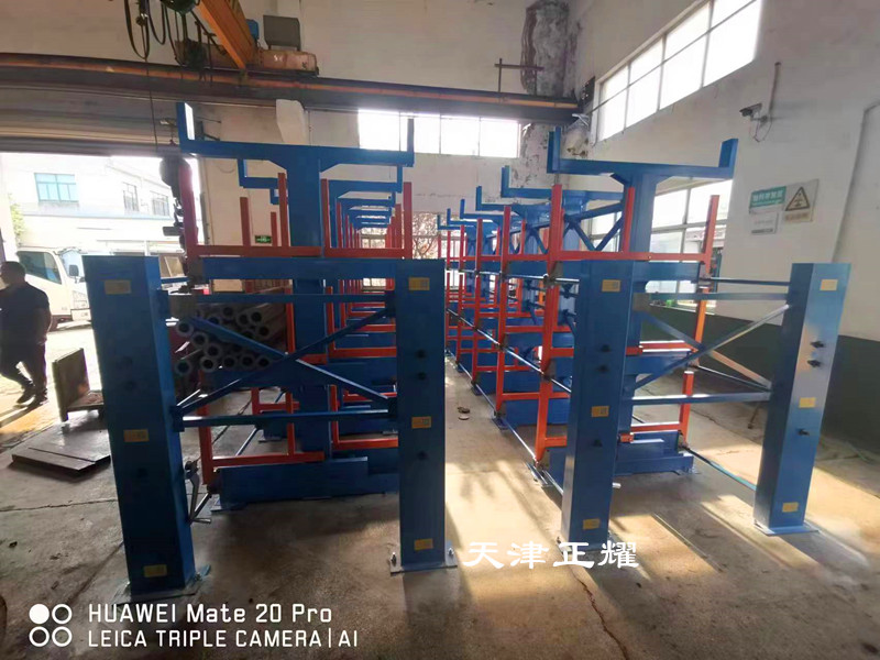 伸縮式懸臂貨架多層立體存放方管型鋼角鐵槽鋼軸