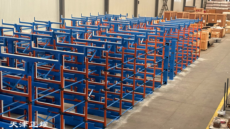 管材存放新方式伸縮式懸臂貨架圖片立體擺放整齊省空間