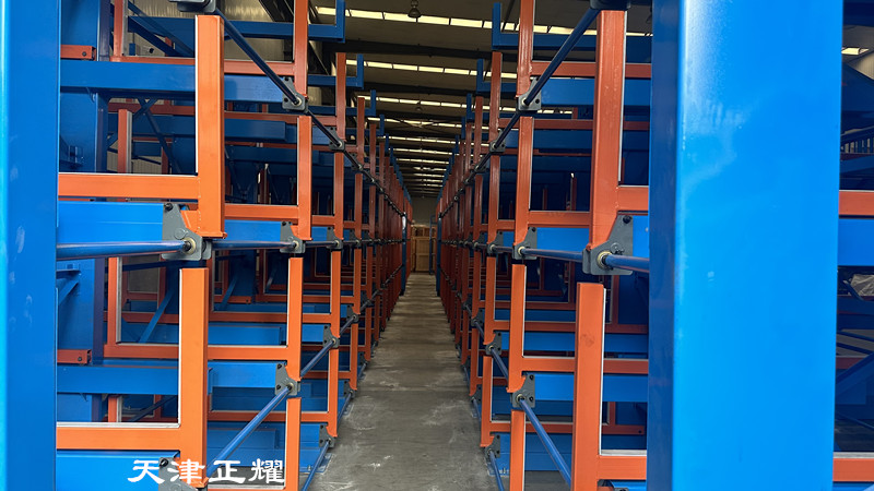 長(zhǎng)料存放伸縮式懸臂貨架小空間大存儲(chǔ)擺放種類多整齊