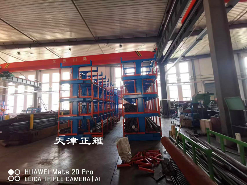 地面堆放的幾十種物料怎么存放伸縮式懸臂貨架立體存放