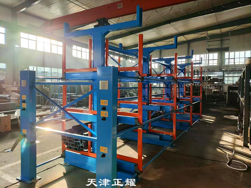 地面堆放的鋼材都怎么存放了 伸縮式懸臂貨架立體結構