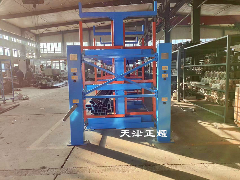 地面堆放的鋼材都怎么存放了 伸縮式懸臂貨架立體結構