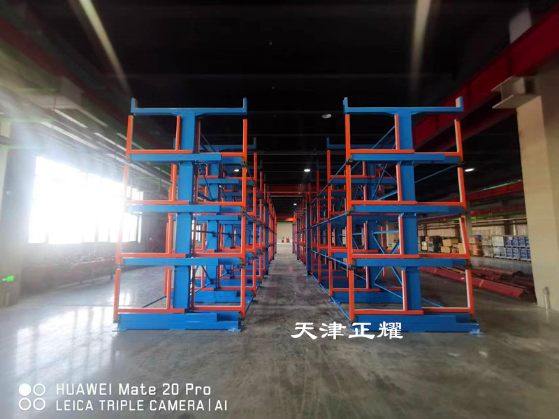 型材如何存放省空間用什么貨架 伸縮懸臂式型材貨架