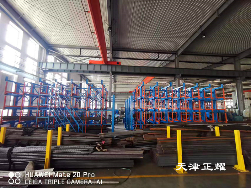 型材貨架伸縮式設(shè)計(jì)行車存取立體多層分類擺放整齊