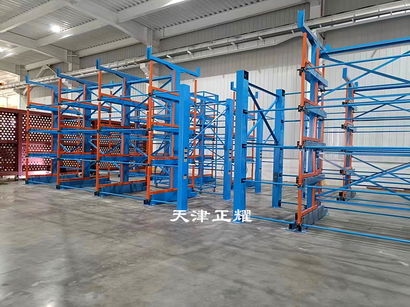 伸縮式懸臂貨架來解決車間物料長料立體存儲(chǔ)問題