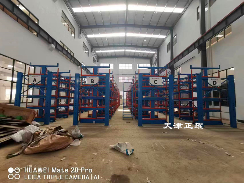 伸縮式懸臂貨架為鋼管的存儲和管理帶來了新的改變。