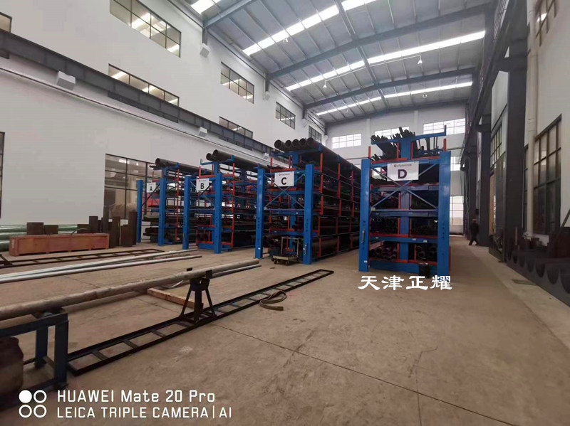 伸縮式懸臂貨架滿足多種物料存儲的需求