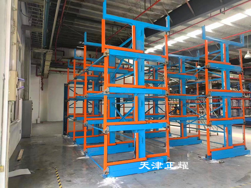 江蘇蘇州伸縮式懸臂貨架充分利用空間提高存儲量