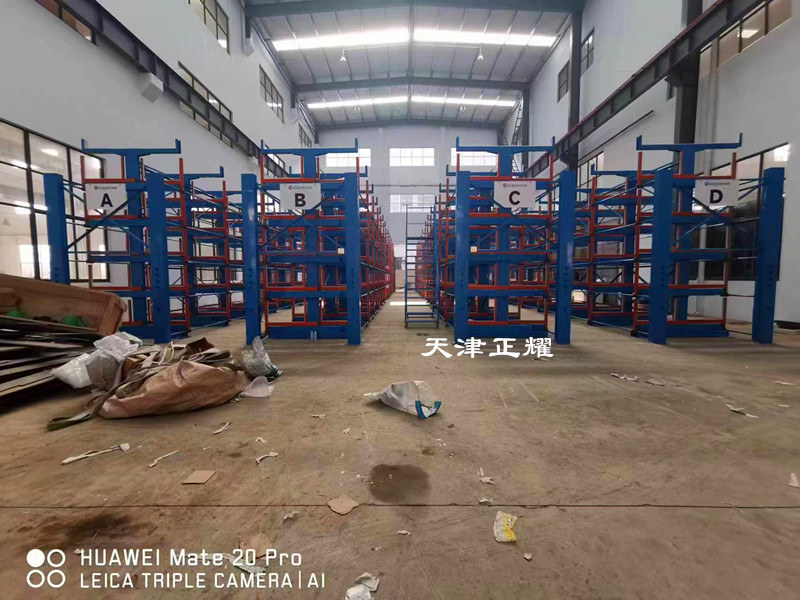 管材怎么擺放占地小伸縮式管材貨架立體存儲(chǔ)方便