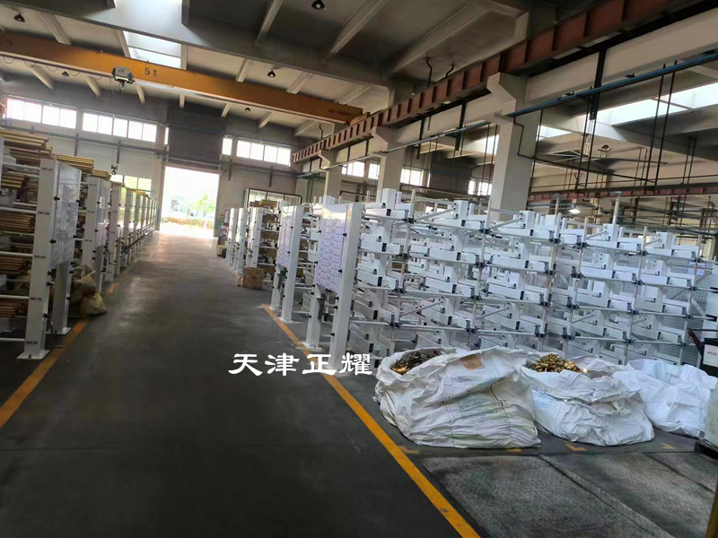 銅棒貨架立體方式存儲打破了傳統(tǒng)平面存儲的局限