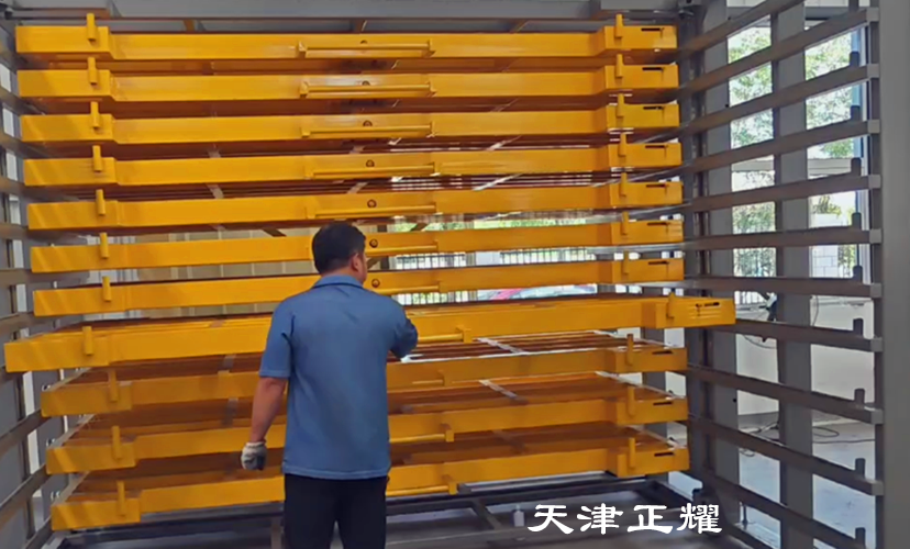 多層板材貨架分類擺放板材清晰好找料吊車存取快捷