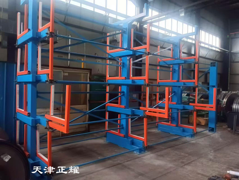 節(jié)省場(chǎng)地空間實(shí)現(xiàn)快速存取的伸縮式懸臂貨架