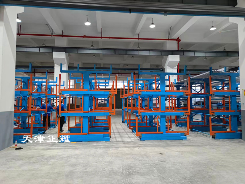 管材貨架系統(tǒng)實現(xiàn)小空間大存儲立體擺放的目標(biāo)