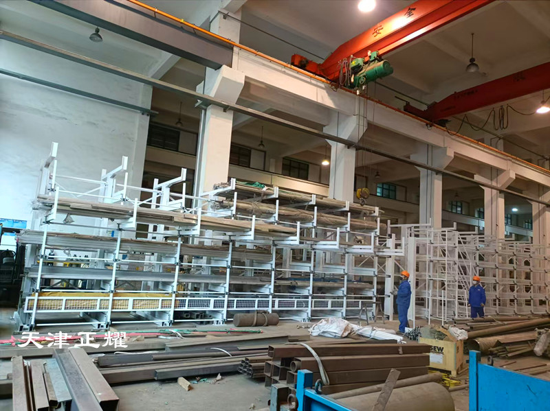 伸縮設(shè)計(jì)高效利用率靈活的存儲(chǔ)方案伸縮式懸臂貨架