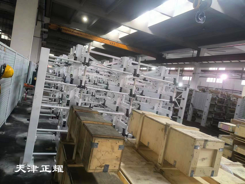 伸縮懸臂貨架是利用空間垂直方向進(jìn)行物料存儲的系統(tǒng)