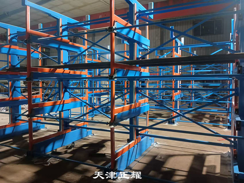 6米物料輕輕一搖就可以存取的伸縮式懸臂貨架