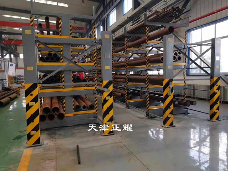 伸縮式懸臂貨架在管材類產品存儲中起到關鍵作用