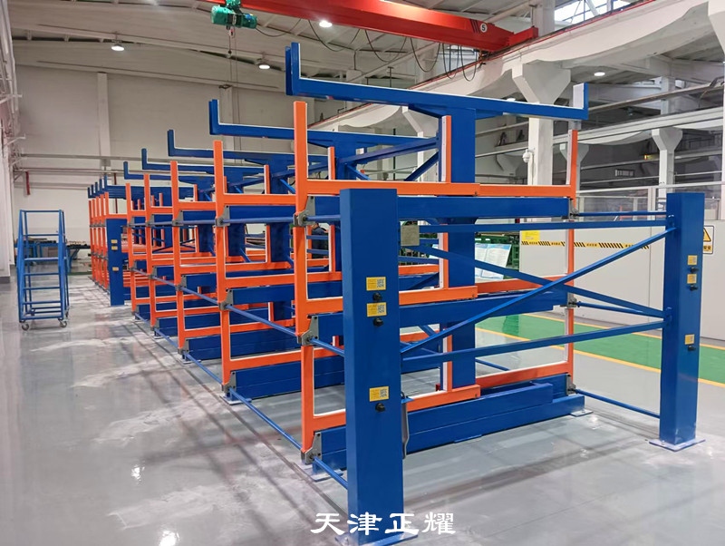 重型圓鋼伸縮式貨架存儲量高占地小存取找料便捷