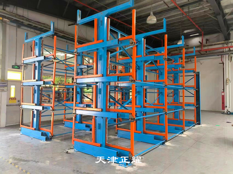 重型圓鋼伸縮式貨架存儲量高占地小存取找料便捷