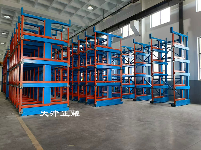 重型圓鋼伸縮式貨架存儲量高占地小存取找料便捷