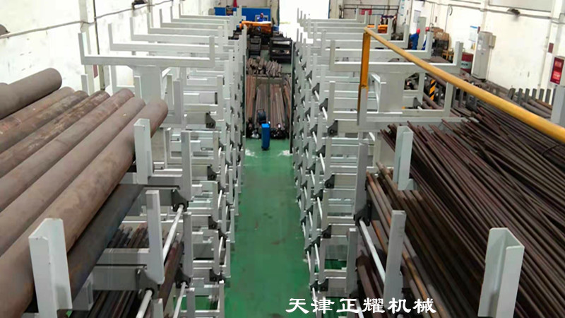 鋼棒伸縮式懸臂貨架存取便捷擺放種類多效率高