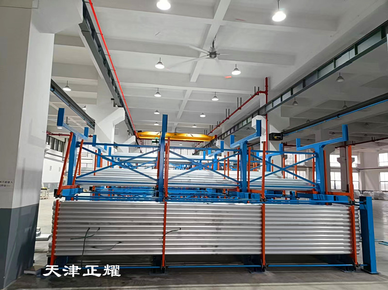 懸臂伸縮式鋼管存放架存儲量高吊車存取單人操作