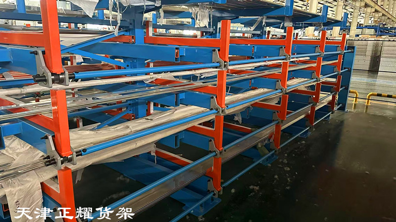 銅排存儲架伸縮式懸臂設計方便吊車存取分類擺放清晰