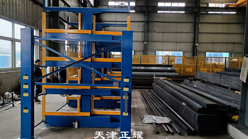 伸縮式懸臂貨架與傳統(tǒng)貨架的不同之處